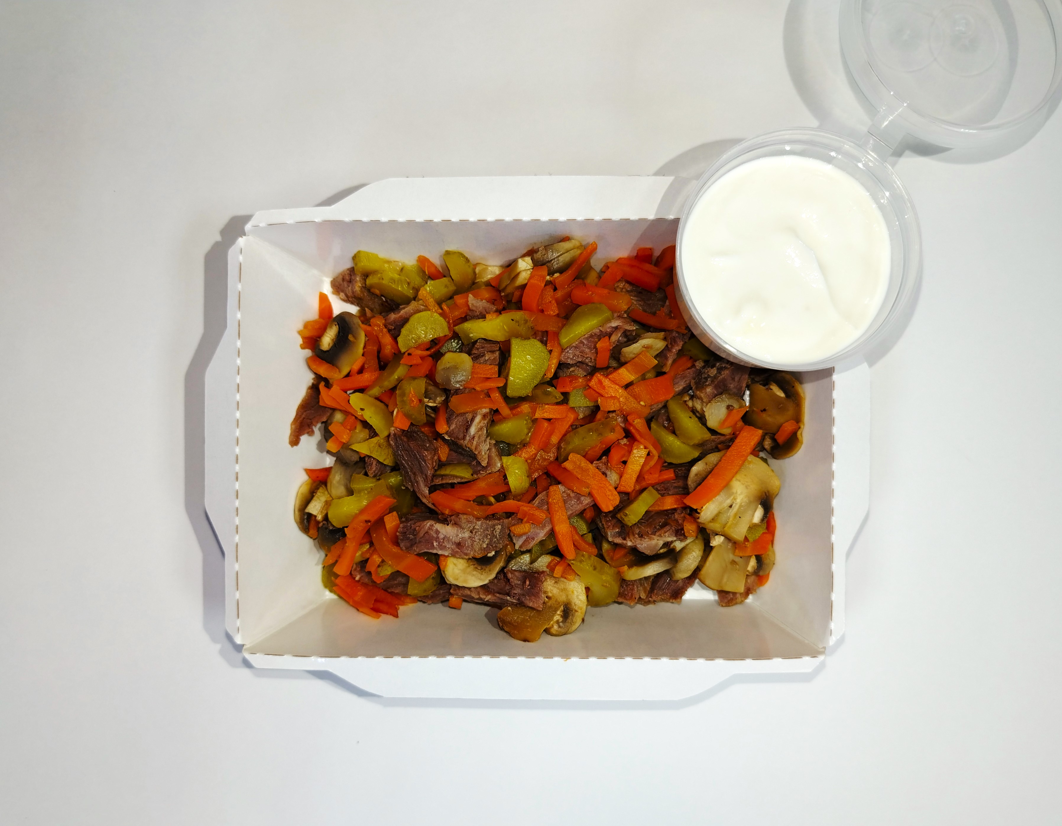 Омлет с овощами и сыром